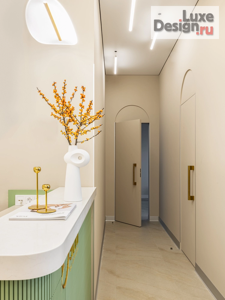 Дизайн интерьера лечебного учреждения "Косметологическая клиника премиального класса  " (фото 12)