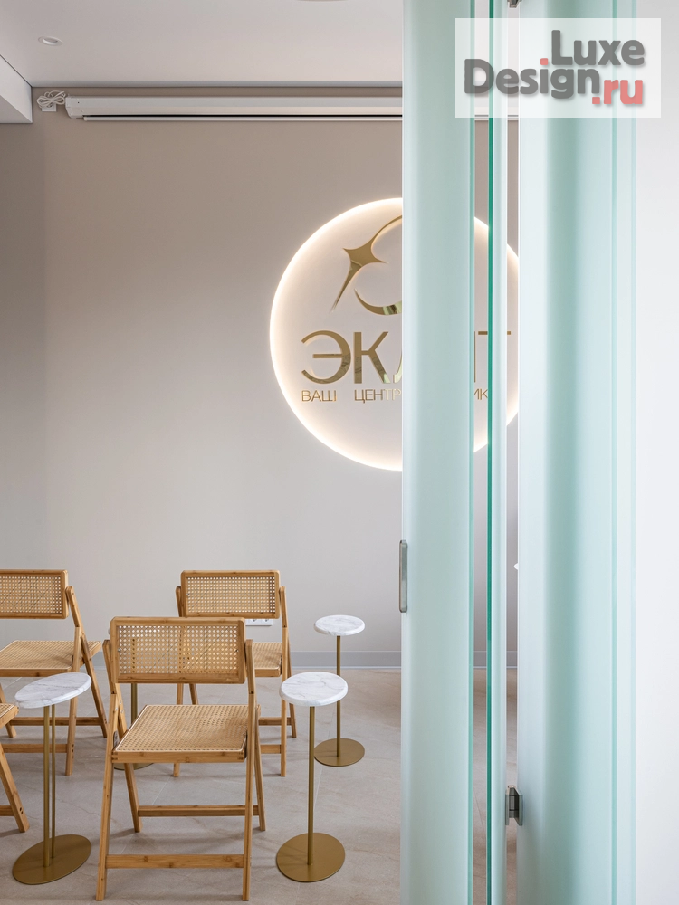 Дизайн интерьера лечебного учреждения "Косметологическая клиника премиального класса  " (фото 23)