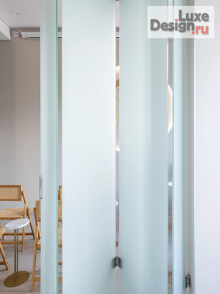 Дизайн интерьера лечебного учреждения "Косметологическая клиника премиального класса  " (фото 24)