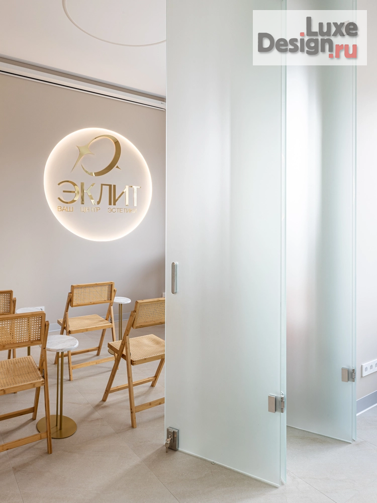 Дизайн интерьера лечебного учреждения "Косметологическая клиника премиального класса  " (фото 26)