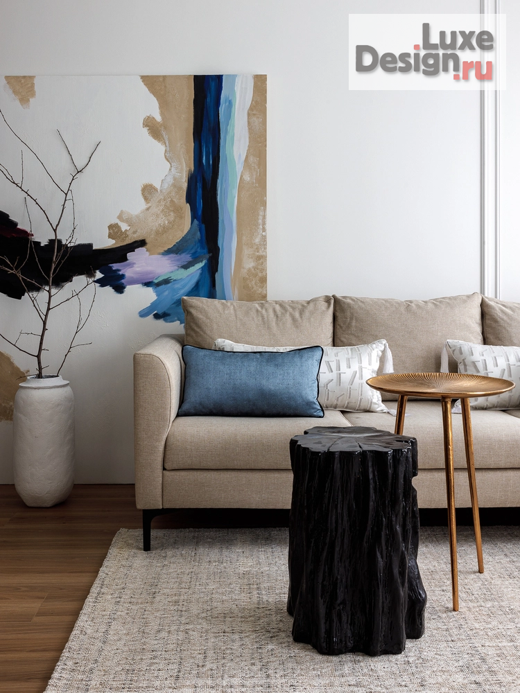 Дизайн интерьера трехкомнатной квартиры "Квартира 70м2 в ЖК Бизнес класса "Символ"" (фото 2)